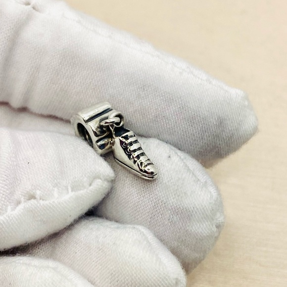 EUC Pandora 790350 Sterling Silver Sneaker Sports Running Shoe Dangle Charm - Picture 5 of 8